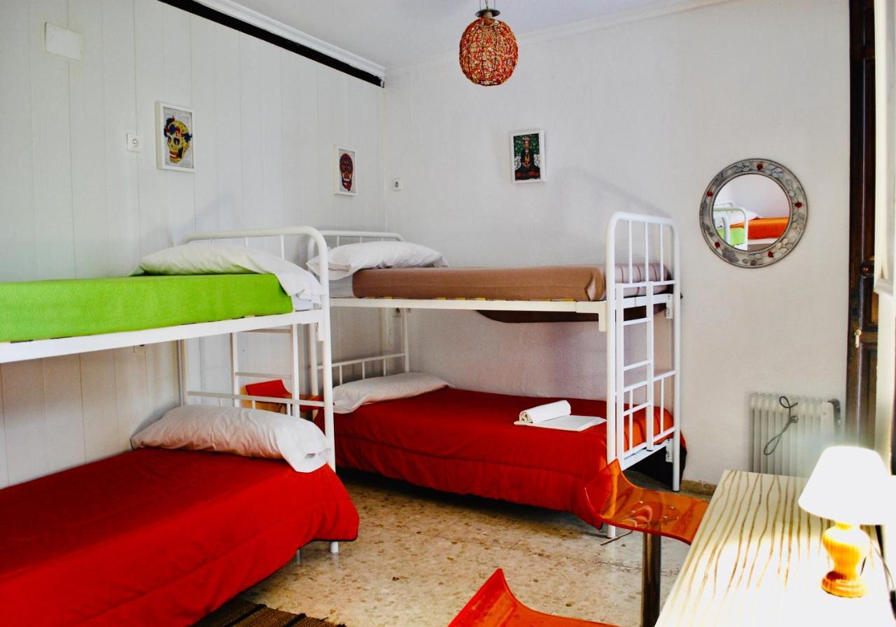 Backpacker Al-Katre Bed & Breakfast Cordoba Exterior photo